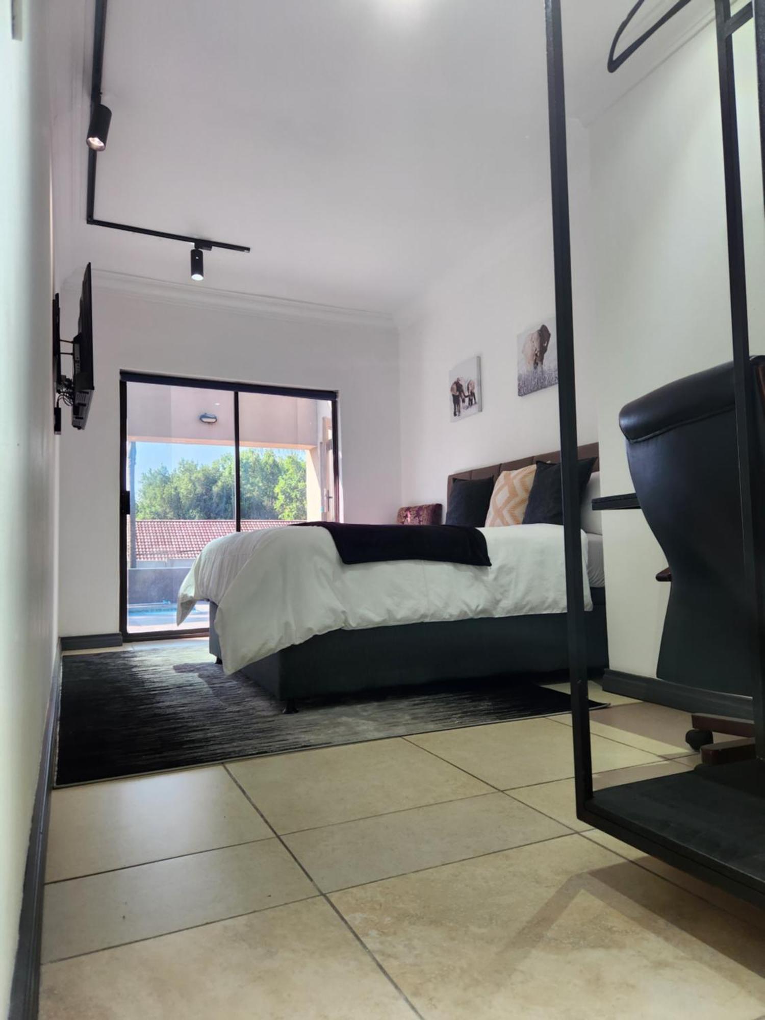 17 On Buffalo Johannesburg Exterior photo