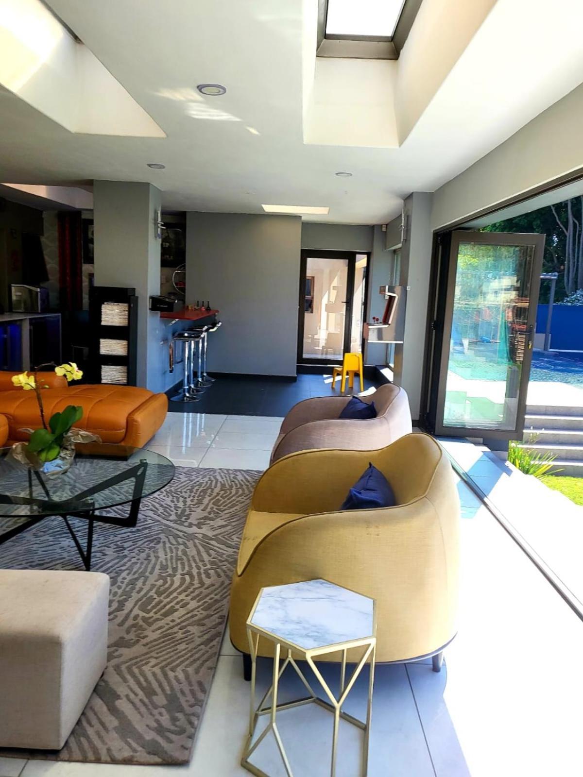 17 On Buffalo Johannesburg Exterior photo